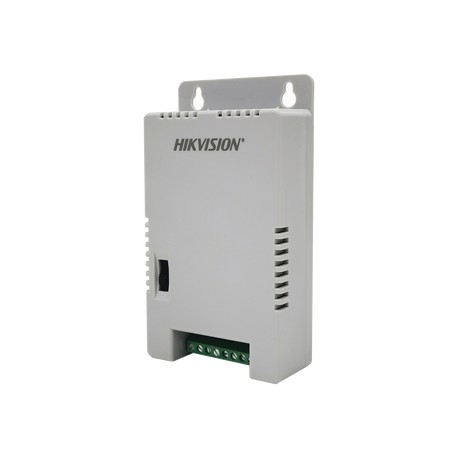 Fuente de Poder Regulada 12 Vcc / 13.5 Vcc / 15 V